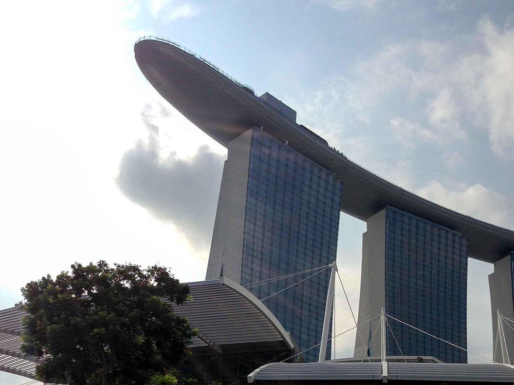 where_to_stay_singapore_marina_bay_sands_world_travel_bound